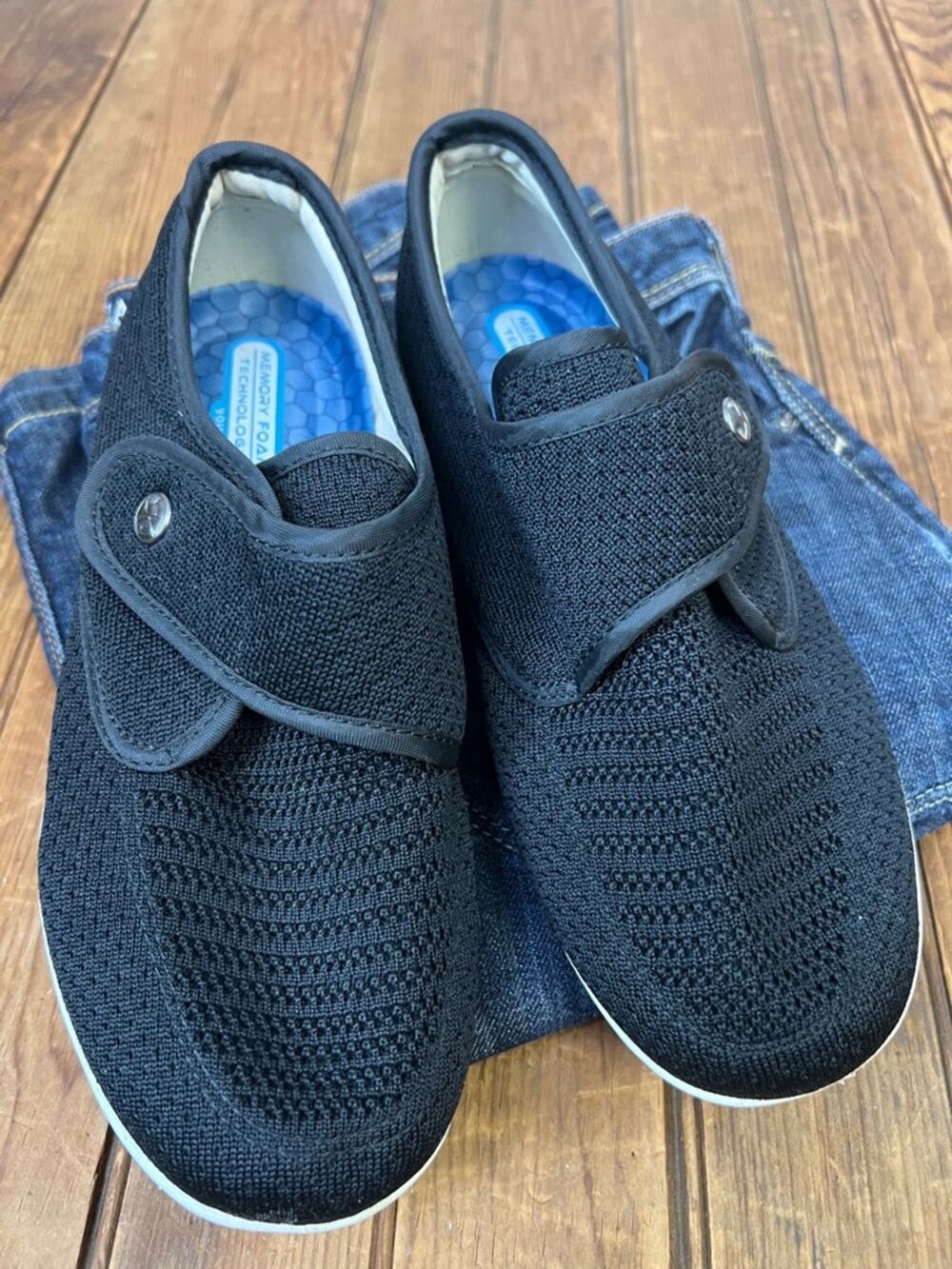 Youyun Black Knit Slip-On Diabetic Comfort Sneakers New size 6.5